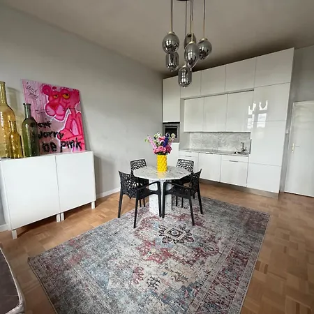 Dream Flat Apartment
